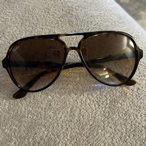 Rayban RB4125 CAT5000